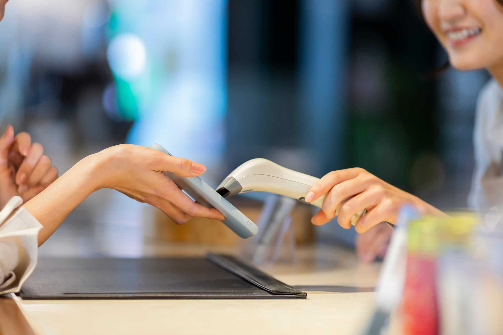 キャッシュレス決済をする人